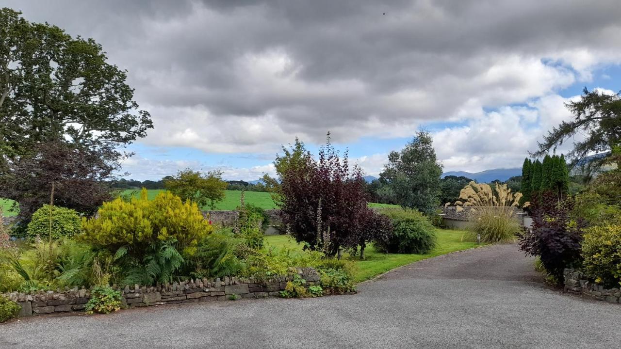 Inveraray Farm B&B Beaufort Exterior photo